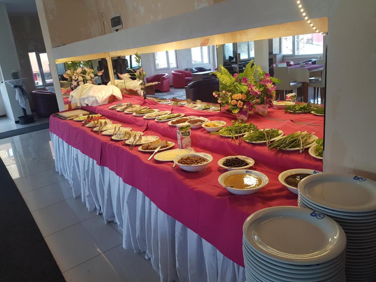 Bildik Hotel Sarikamis Luaran gambar